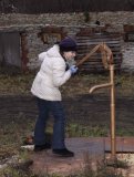 Никто не верит, что в Эстонии нет нефти ... каждый качает и надеется...